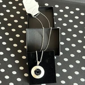 Beautiful Circle Heart Necklace
